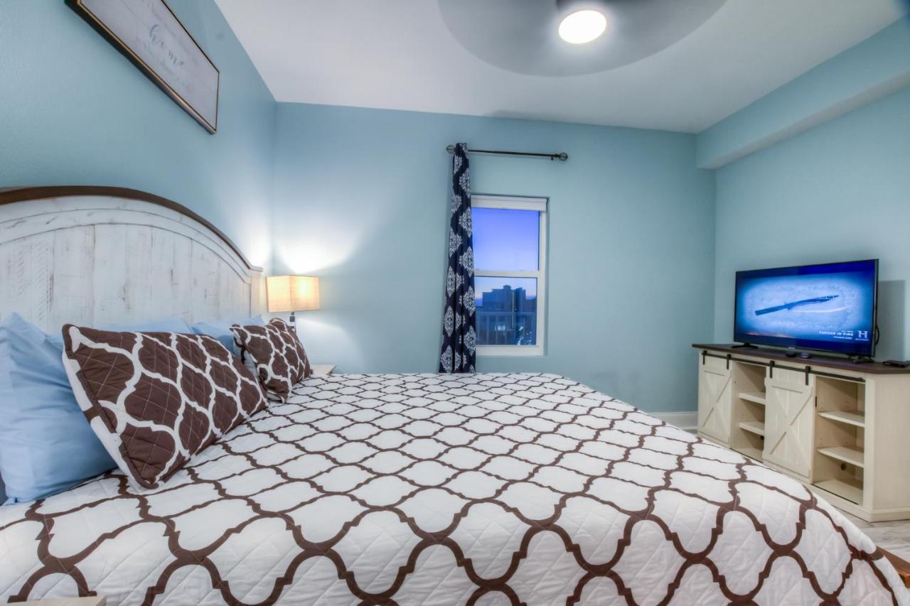 Laketown Wharf 1436 By Aneliya Panama City Beach